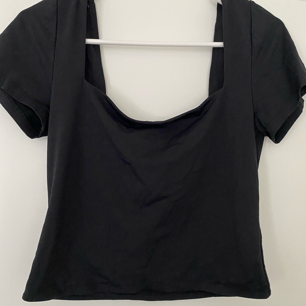 Elegant Black Women's Top Aritzia